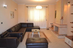 Deluxe Penthouse 3 Bedrooms Apartment